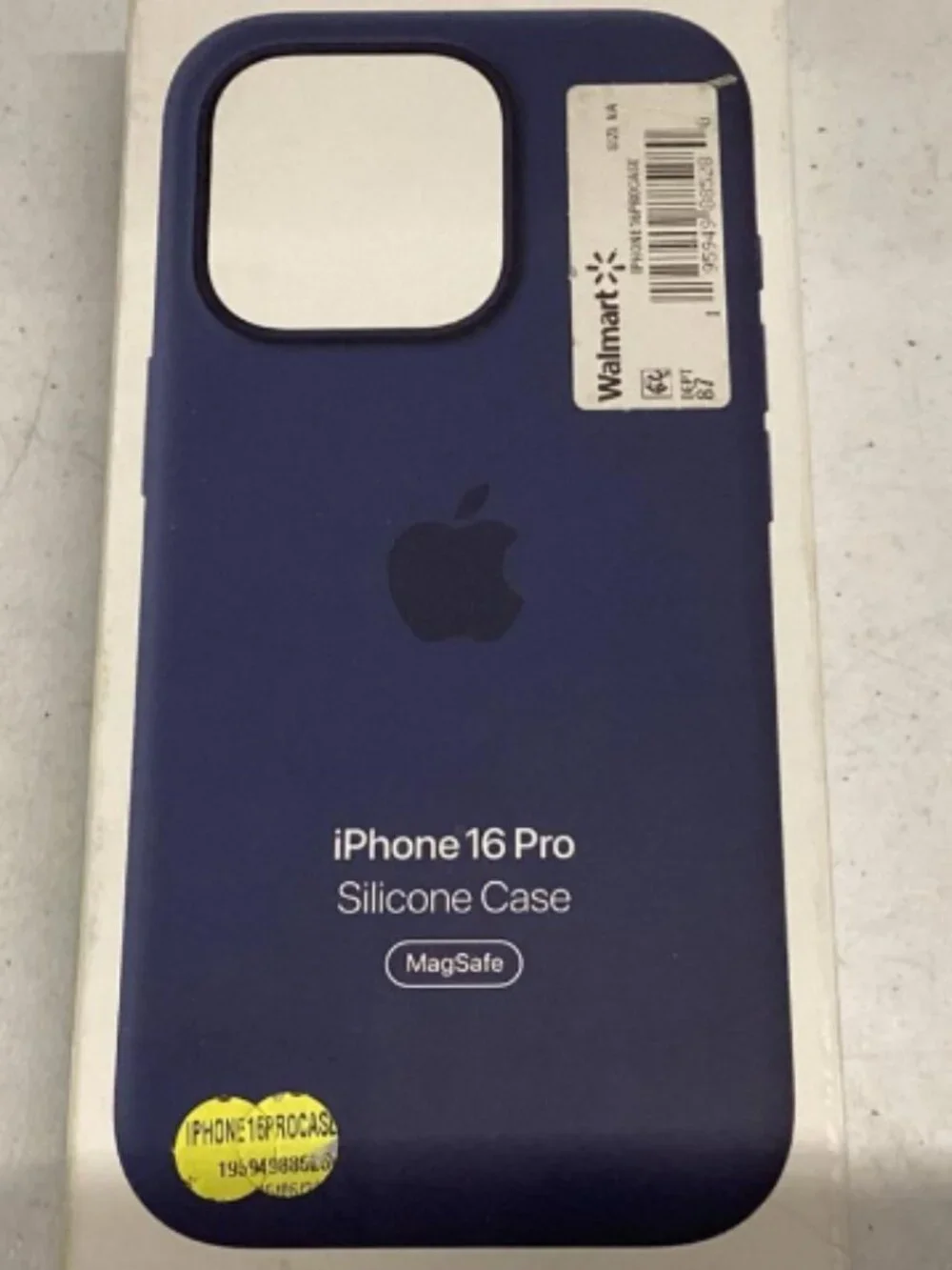 Apple iPhone 16 Pro Silicone Magsafe case - Denim
